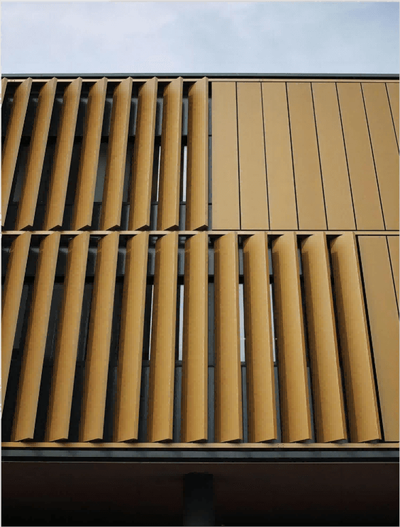 Building Louvres