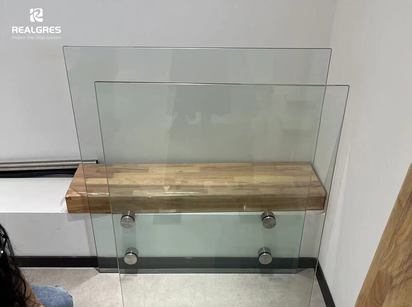 Premium Glass Railing by Realgres