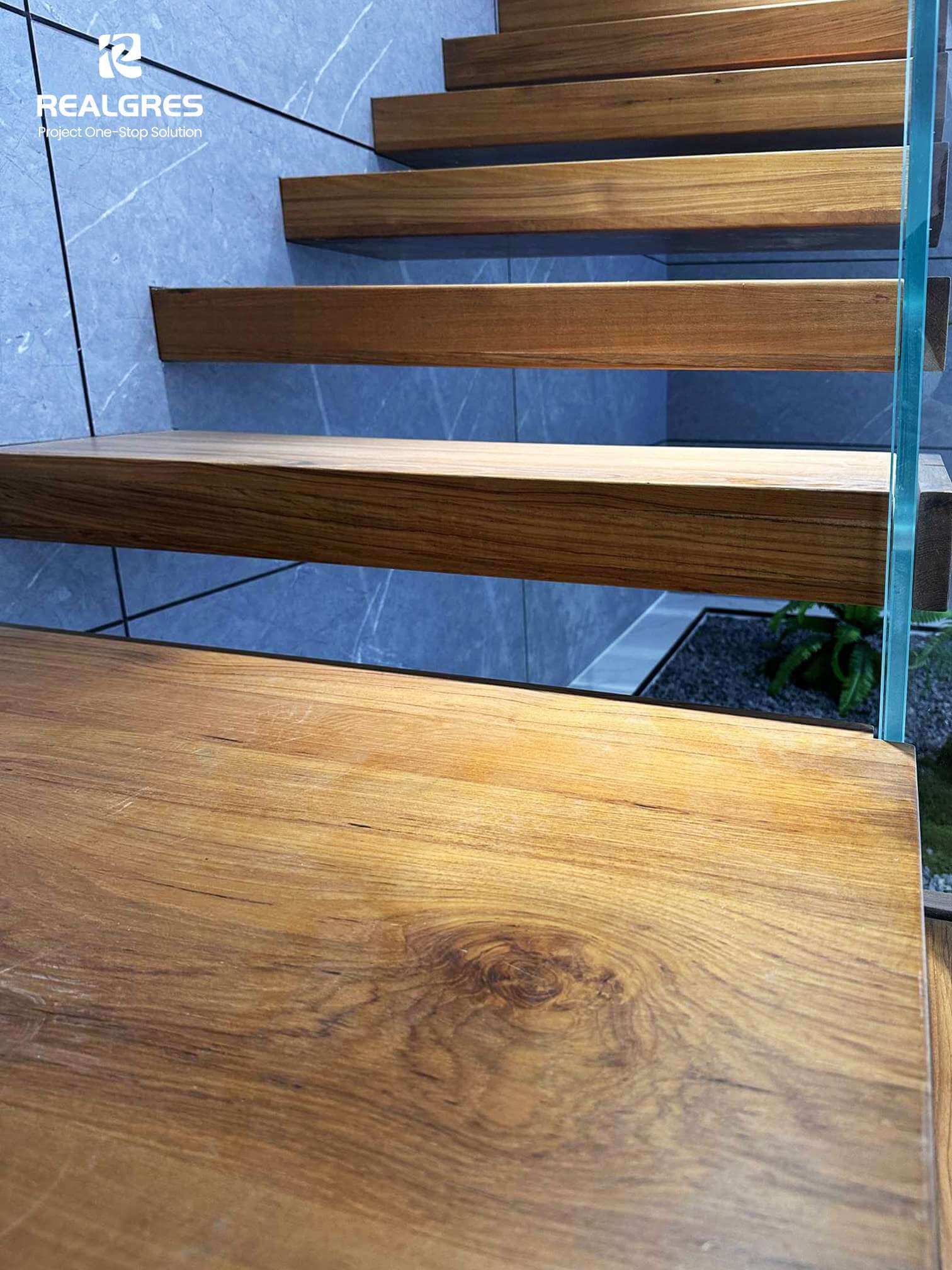 Custom Stair with Non Slip Stair Treads for Wood