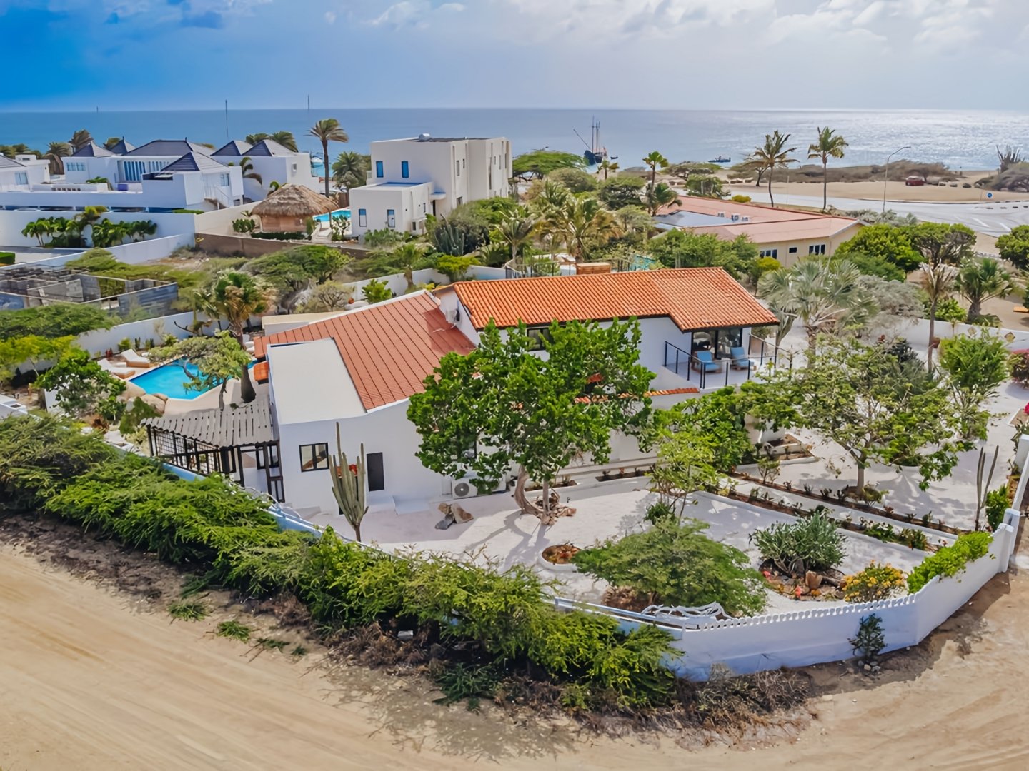 One-Stop Whole-House Customization: Villa Resort Showcase in Aruba